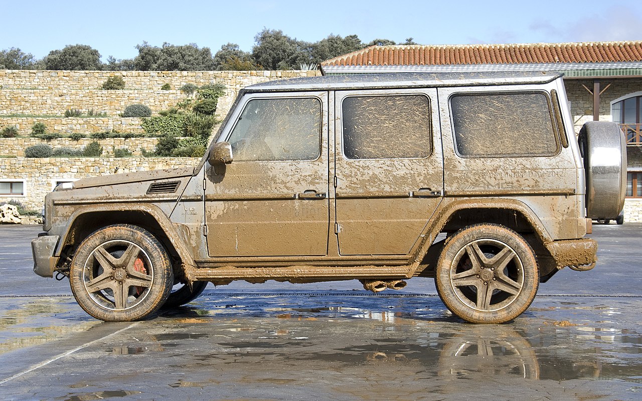 Image of Mercedes-Benz G 65 AMG V12 biturbo - Covered in mud (8208408858)