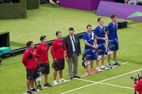 Das mexikanische Männerteam (rot) im Viertelfinale gegen Frankreich (v. l. n. r.): Luis Álvarez, Juan René Serrano, Eduardo Vélez