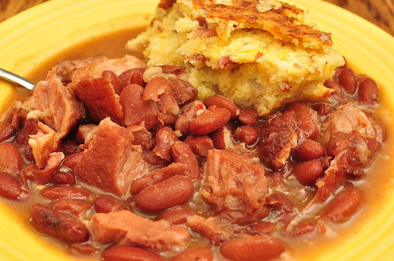File:Mmm... red beans and cured ham hocks with cheddar bacon cornbread (7317187390).jpg
