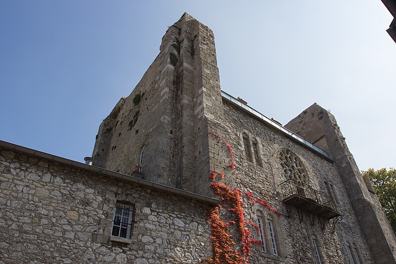 File:Moret-sur-Loing - 2014-09-08 - IMG 6195.jpg