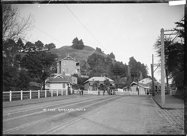 Mount Eden Road in the early 1900s
