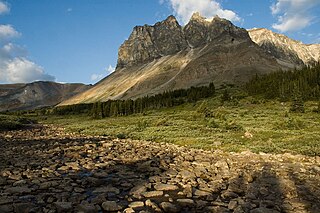 Mount Tekarra mountain in Canada