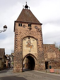 Средневековые ворота