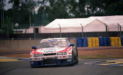 NISMO's Skyline GT-R LM driven by Hideo Fukuyama, Masahiko Kondou & Syunji Kasuya at the 1995 24 Hours of Le Mans