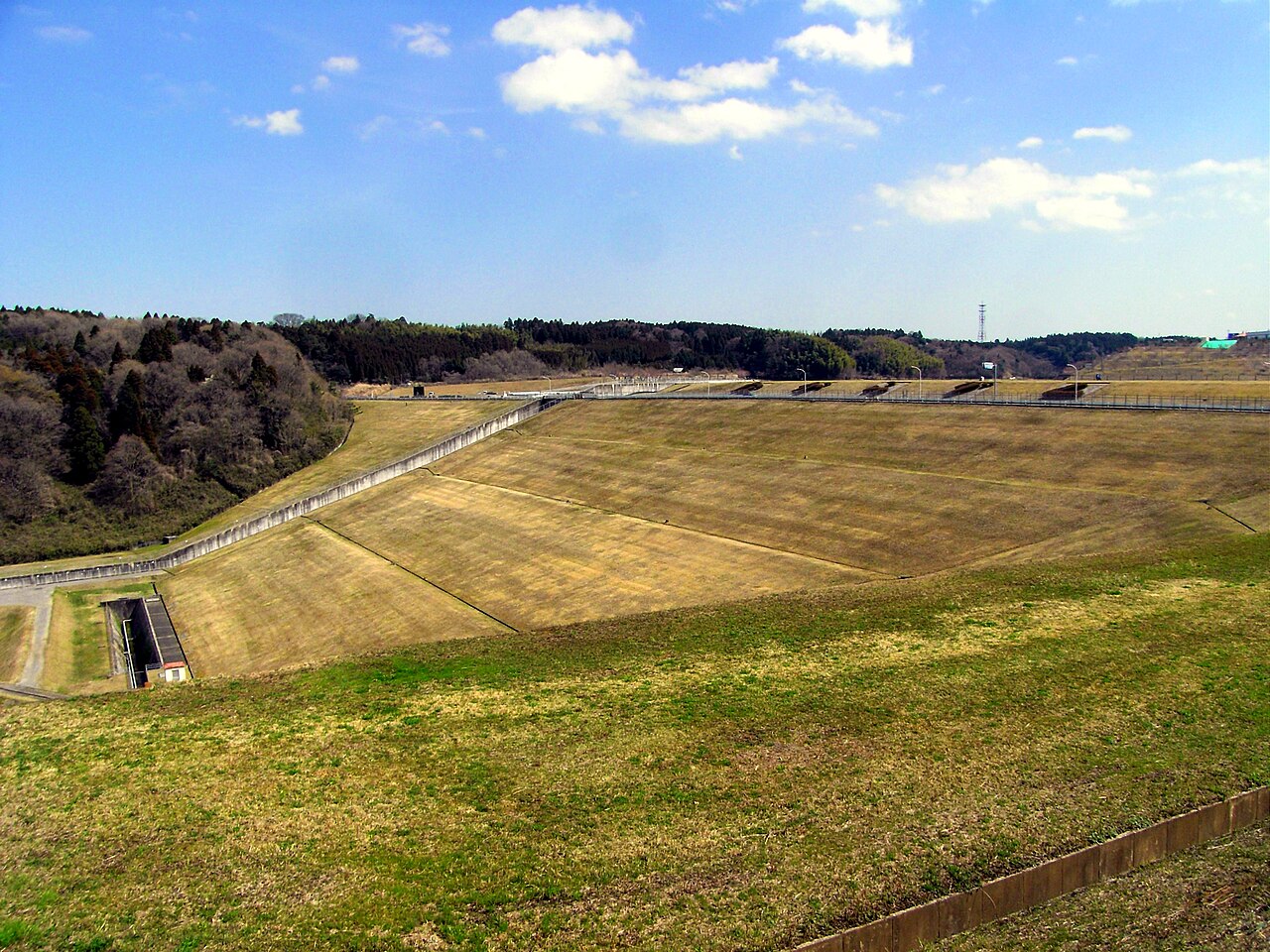 Nagara Dam (Chiba Pref.).jpg