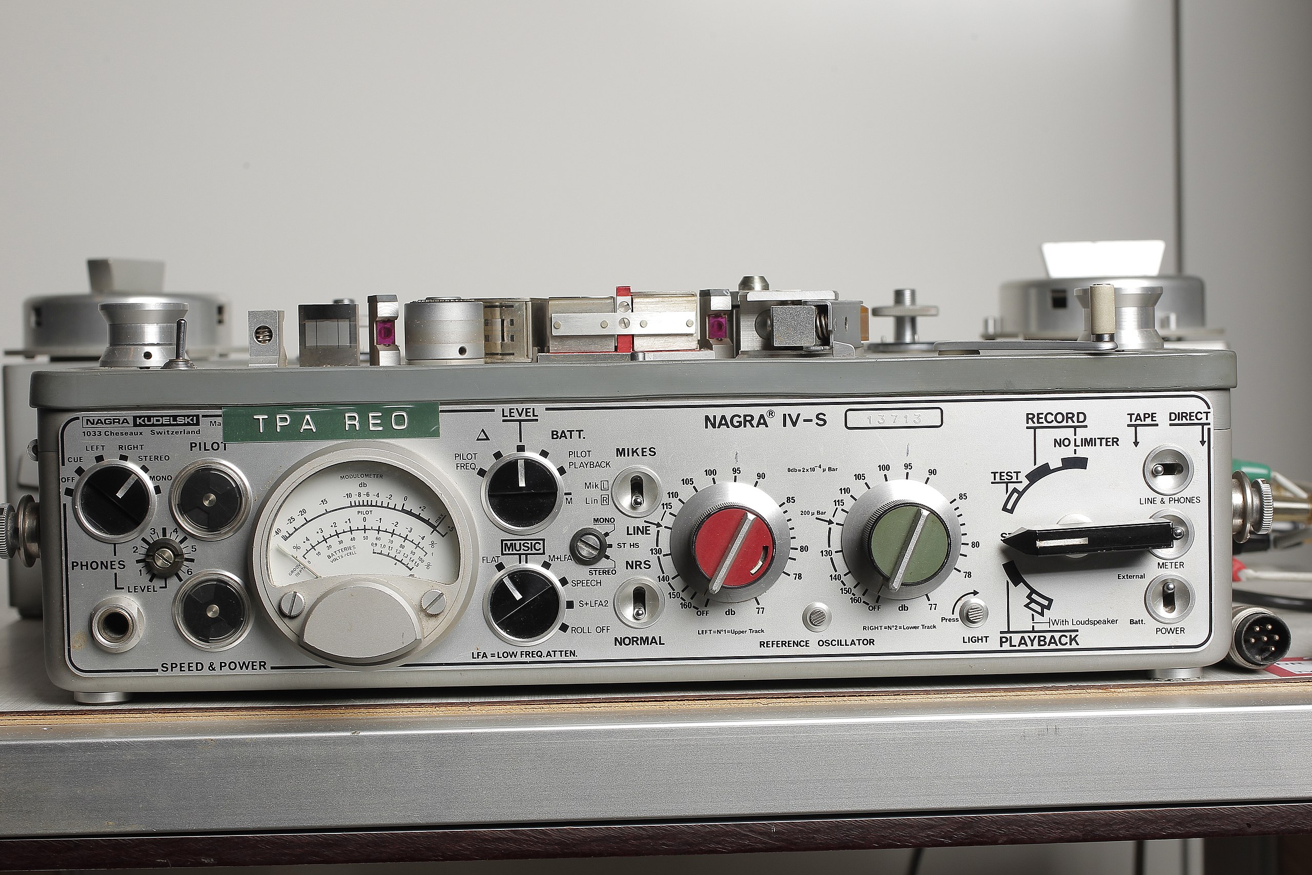 File:Nagra IV-S tape recorder (6498617805).jpg - Wikimedia Commons