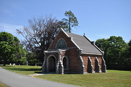 NewBedfordMA OakGroveCemetery Chapel