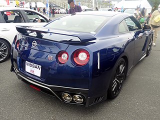 Nissan GT-R (4BA-R35) rear