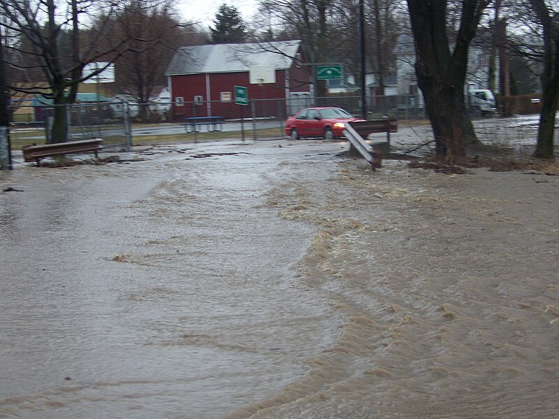 File:Nor'easter March 2008 Flooding.jpg