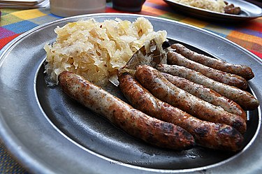 Nurnberger Rostbratwurste with Sauerkraut Nuremberg Saussages.jpg