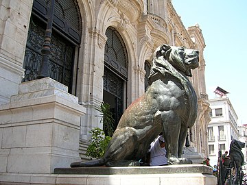 Deux lions de l'Atlas, hôtel de ville d'Oran.