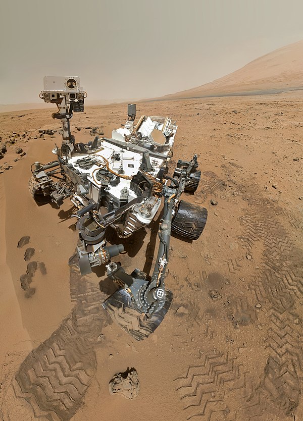 MSL self-portrait from Gale Crater sol 85 (October 31, 2012).