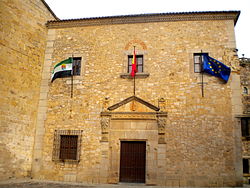 Palazzo Provinciale Caceres.JPG