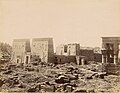 Пилон храма Исиды и колоннада в 1880-е годы