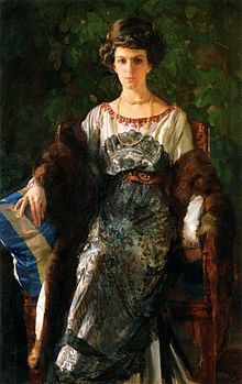 Портрет работы К. А. Сомова, 1911 г. Е. П. Носова в платье мастерской Надежды Ламановой[14].