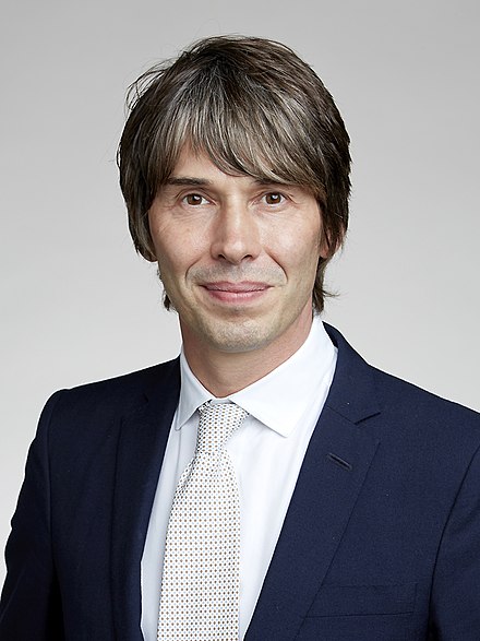 440px-Professor_Brian_Cox_OBE_FRS_%28cropped%29.jpg