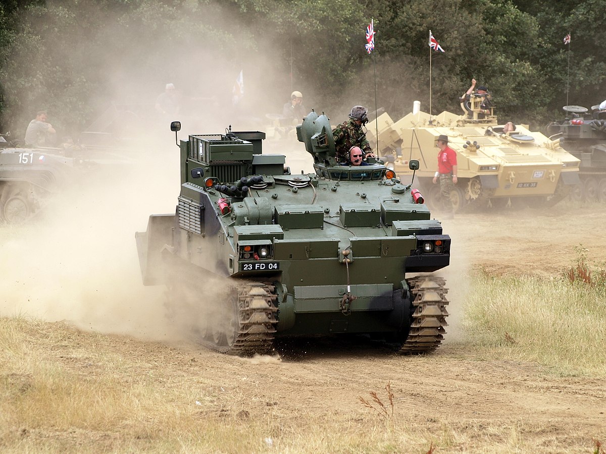 Combat engineering. Fv180 Combat Engineer tractor. Сборная модель AEK Matador Tracktor. Combat Engineer.