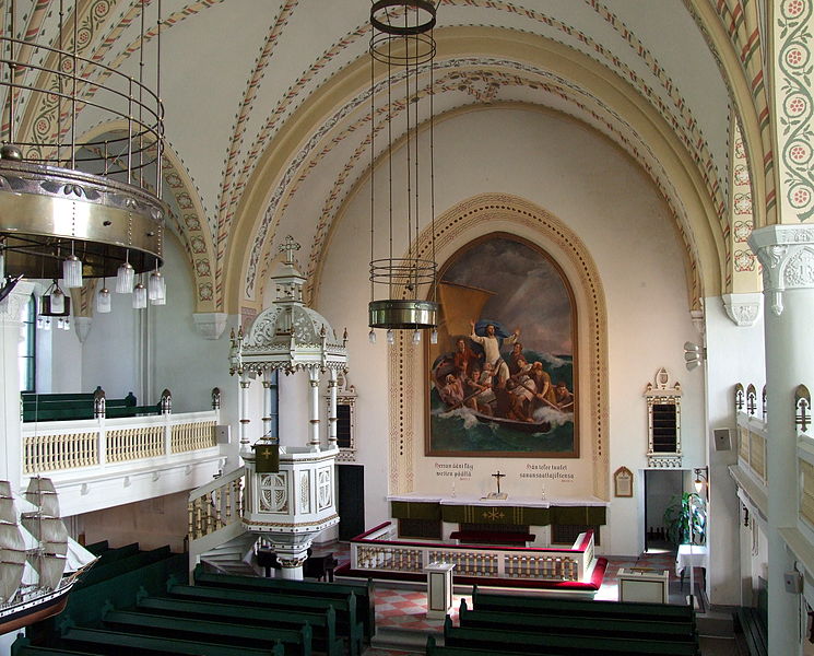 File:Raahe Church Interior 2008 07 10.JPG