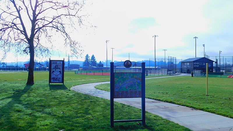 File:Recreation Park (Chehalis, Washington).jpg