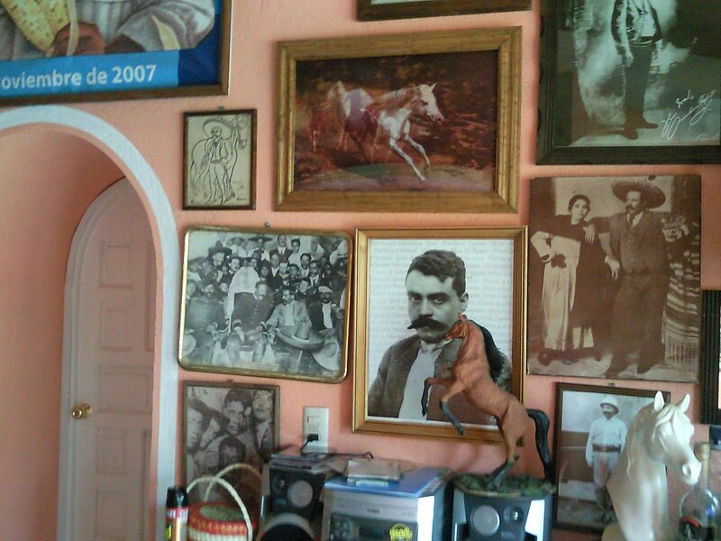 File:Recuerdos en la casa de la familia de Emiliano Zapata (Cuautla, Morelos, México) 05.jpg