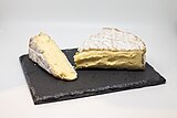 Le Riopelle de l'Isle est un fromage à triple crème nommé en honneur de Jean-Paul Riopelle.