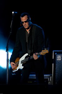 Robert DeLeo @ Bluesfest.jpg