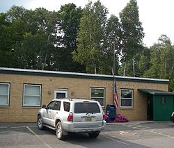 Rockwoodmainepostoffice.jpg