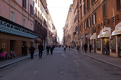 Вели город. ВИА дель Корсо в Риме. Via del Corso улица. Палаццо Русполи в Риме. ВИА дель Корсo / via del Corso фото Рим.