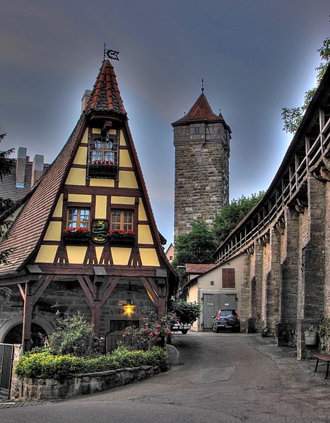 File:Rothenburg ob der Tauber-(Röderschütt-Gerlachschmiede-1)-damir-zg.jpg