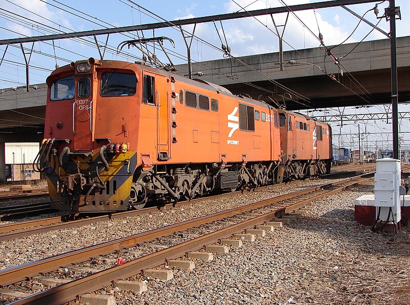 File:SAR Class 6E1 Series 3 E1377.JPG