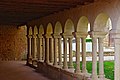 Saint-Macaire Cloître3.jpg