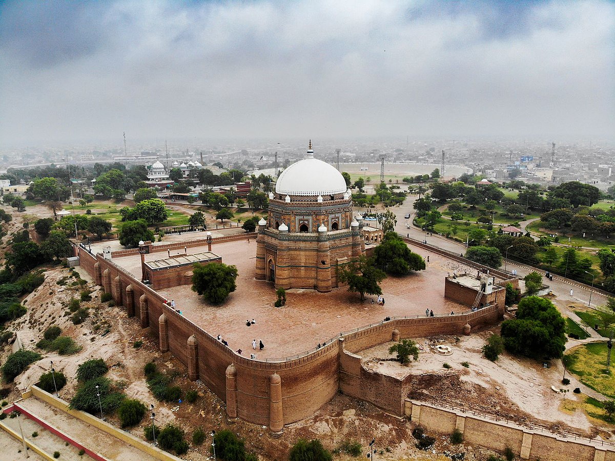 Shah Rukh-e-Alam Shrine