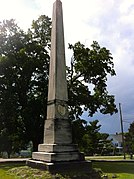 Mid Range photo of monument