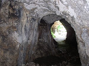 Sipka Cave Stramberk CZ 02.JPG