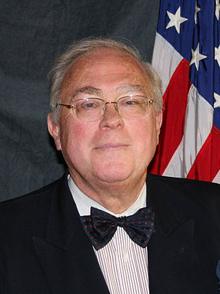 <span class="mw-page-title-main">Kevin Starr</span> American historian and librarian