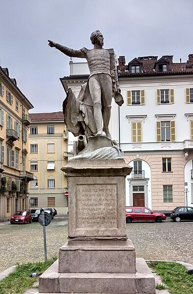 File:Statua di Guglielmo Pepe a Torino.jpg