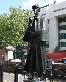 Statue Of Sherlock Holmes-Marylebone Road