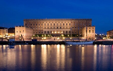 Tập_tin:Stockholm_Palace_at_night.jpg