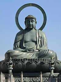 Wielki Budda w Takaoce (Takaoka Daibutsu, wys. 15,85 m)