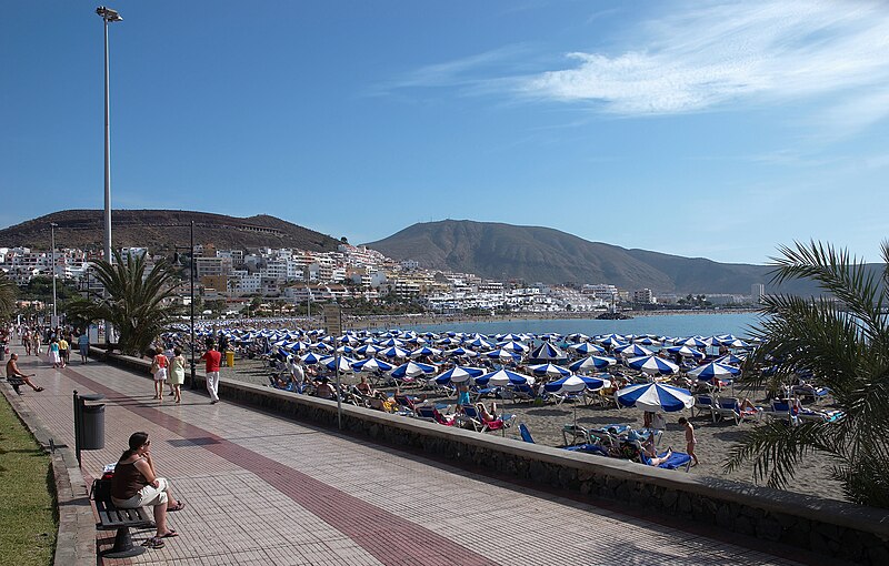 File:Tenerife cristianos beach B.jpg