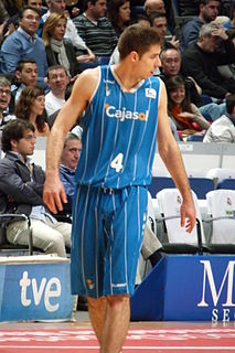 <span class="mw-page-title-main">Milenko Tepić</span> Serbian basketball player