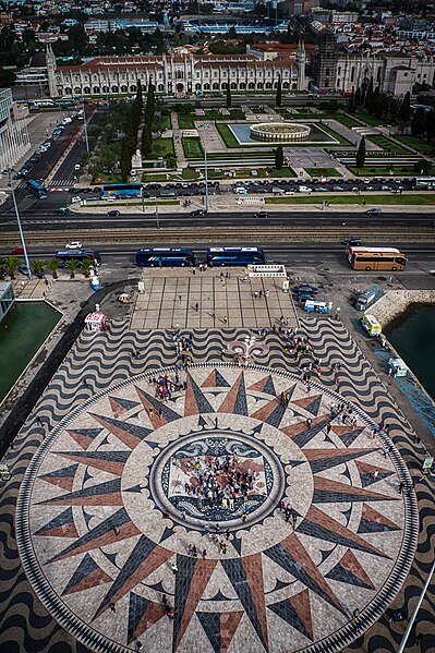 File:The Padrão dos Descobrimentos- A Tribute to the “Age of Discovery” (22568269688).jpg