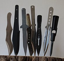 Collection of throwing knives Throwing knives.jpg