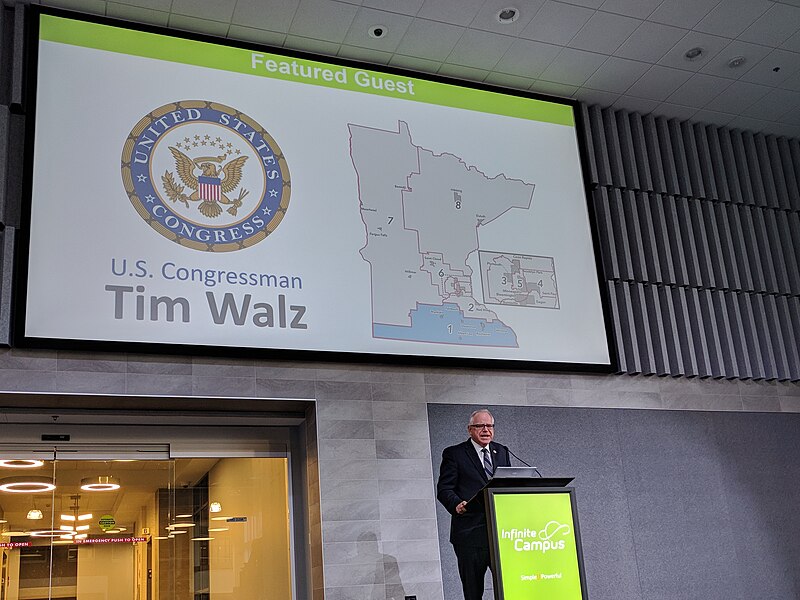 File:Tim Walz at Infinite Campus 02.jpg