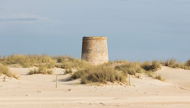 File:Torre_de_la_Carbonera,_Parque_de_Doñana,_España,_2015-12-07,_DD_01.JPG