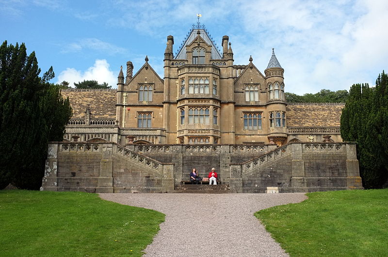 File:Tyntesfield House (7433796844).jpg