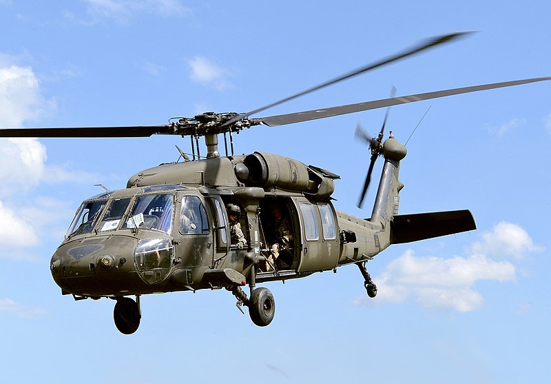 UH-60 ブラックホーク - Wikipedia