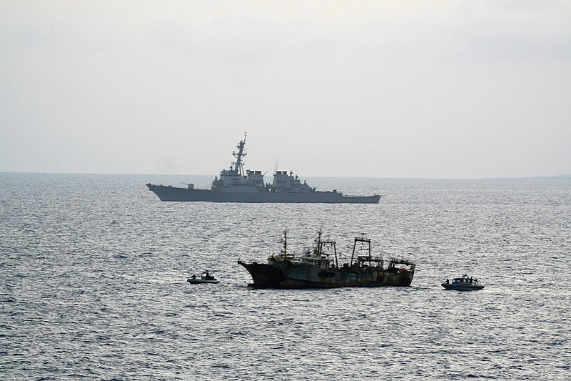 File:US Navy 071105-N-0000X-005 Members of a U.S. Navy rescue and assistance team provide humanitarian and medical assistance to the crew of the Taiwanese-flagged fishing trawler Ching Fong Hwa.jpg