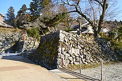 Uda Matsuyama Castle, kasugamon.jpg