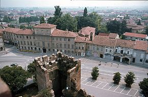 Veduta dal mastio della Rocca medievale.jpg